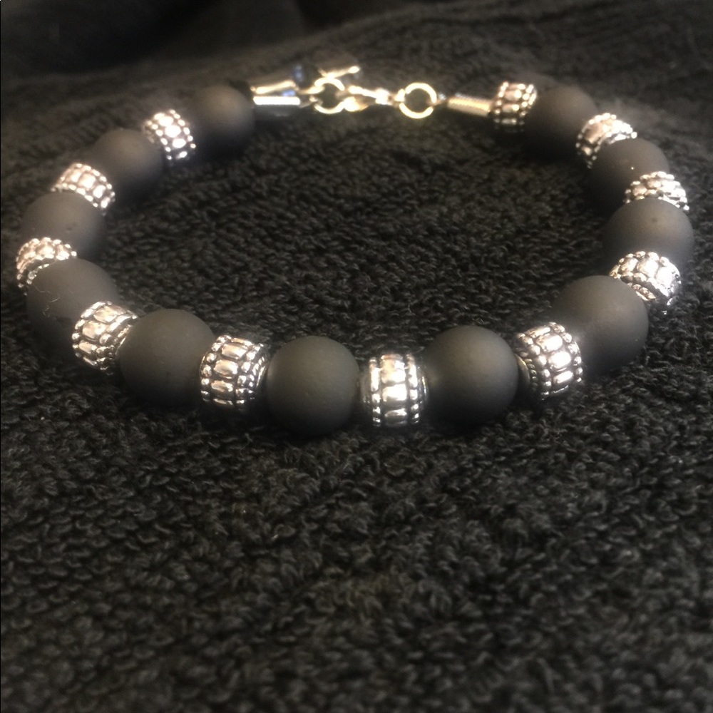 Bracelets - Picture 4 of 4
